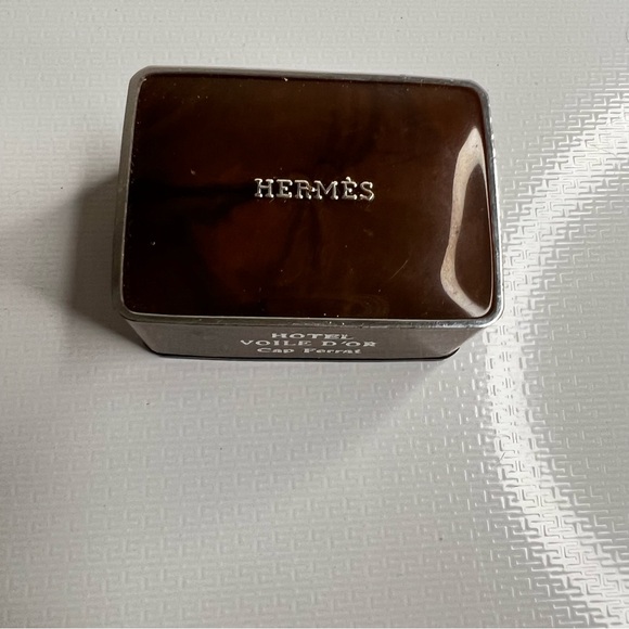 HERMES & Lancome Vtg Hotel Bar Soap Mini Lot of 2 - Picture 5 of 8